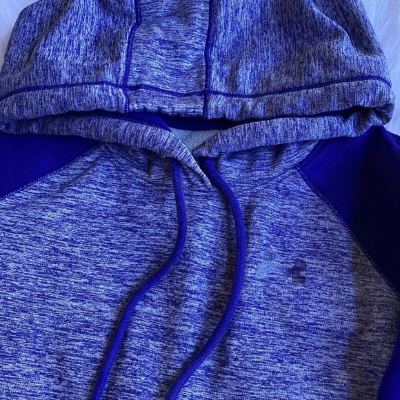 Under Armour Hoodie Sz XS Royal Blue Hooded Sweatshirt Thumbholes Workout Womens - Picture 3 of 8